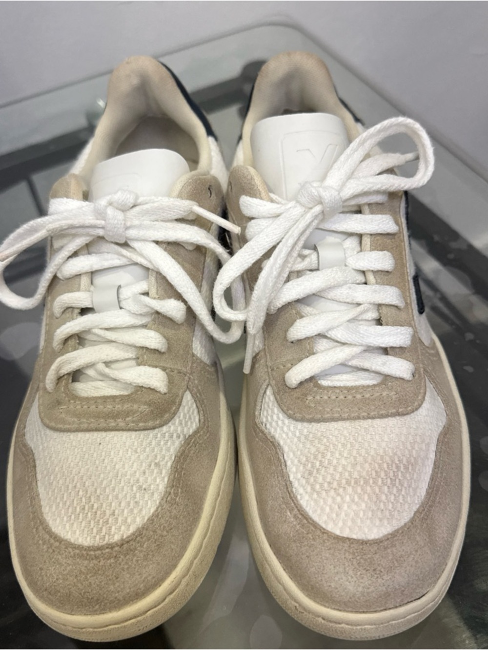 Veja Kids Sneakers in Beige, White and Navy